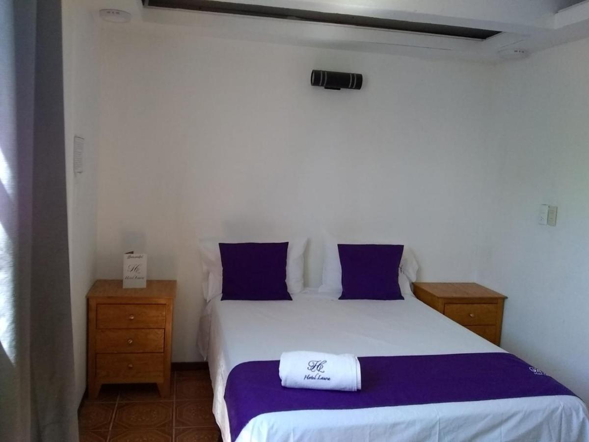 Hotel Posada Laura San Juan del Río Eksteriør billede