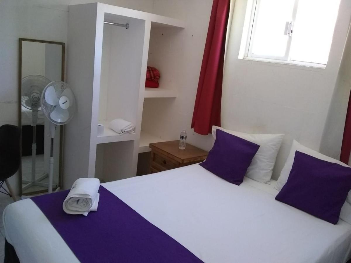 Hotel Posada Laura San Juan del Río Eksteriør billede